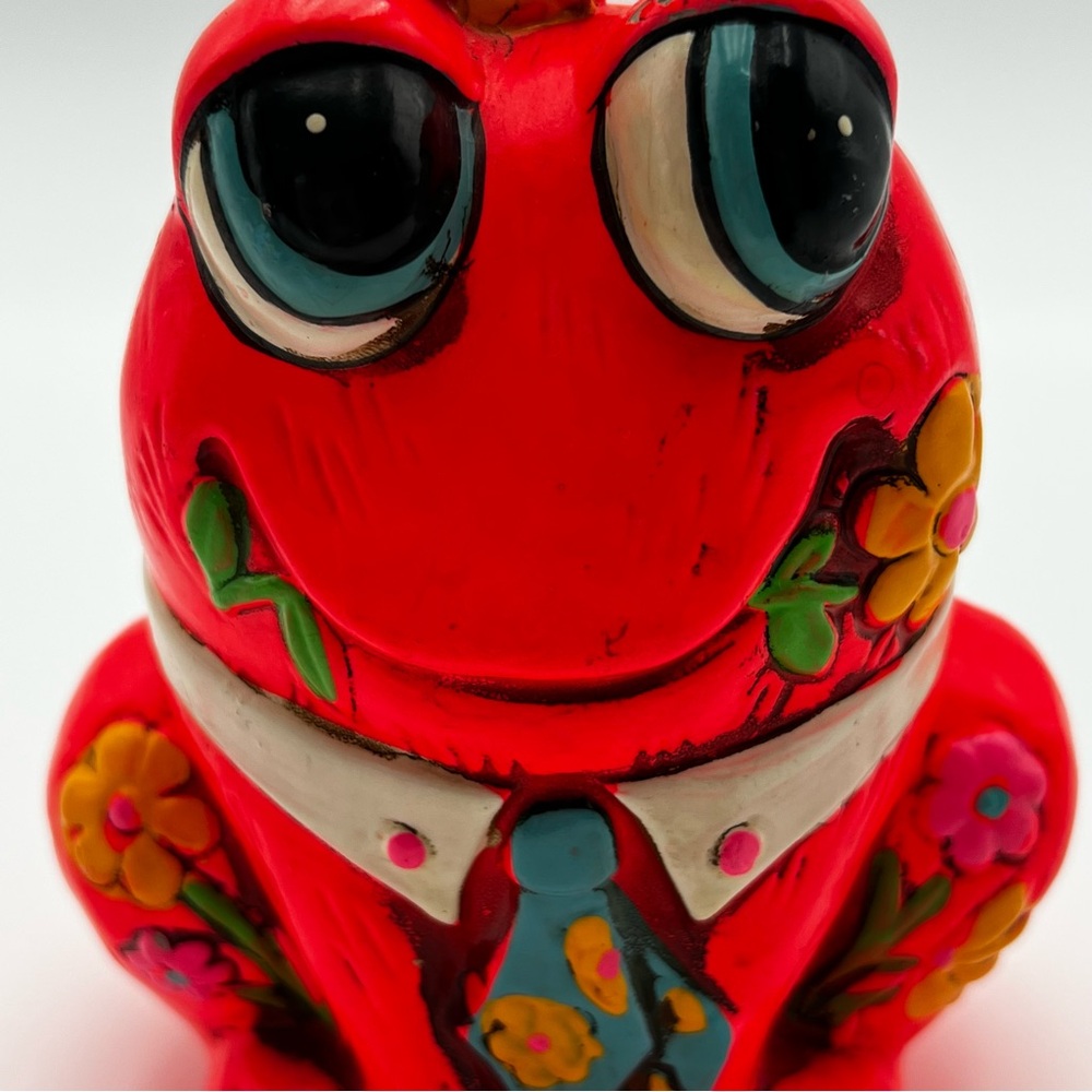 Vintage Frog Bank Glows in Blacklight OSL 1969 Japan Holiday Fair - Picture 7 of 12
